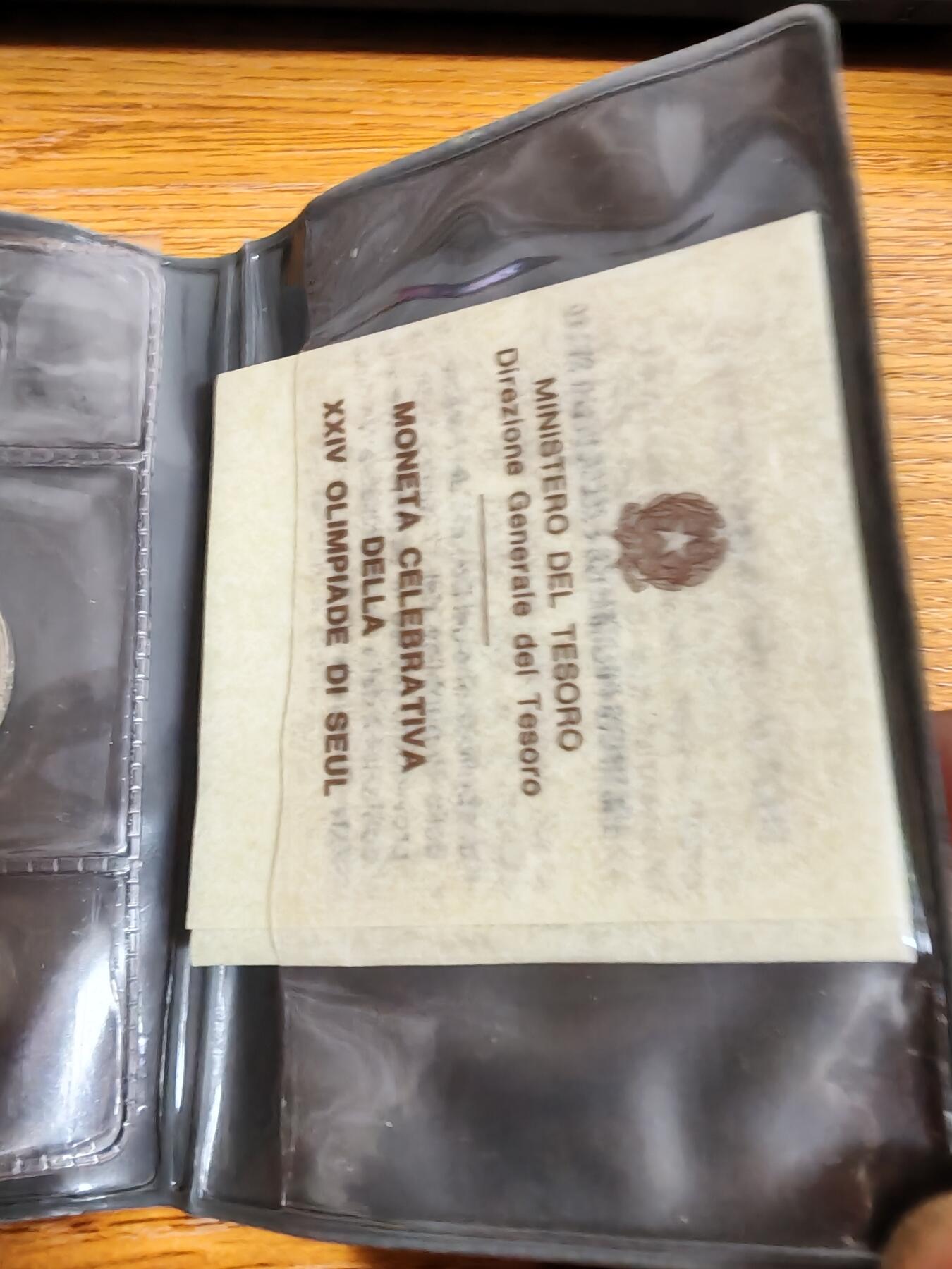 长老汇龙年精选第三十三场拍卖 1988意大利500里拉银币，带证书钱包，少见