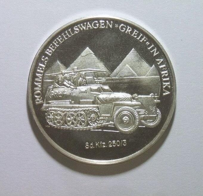 德国沙漠之狐隆美尔 半履带装甲车+金字塔高浮雕精制镀银章 40MM