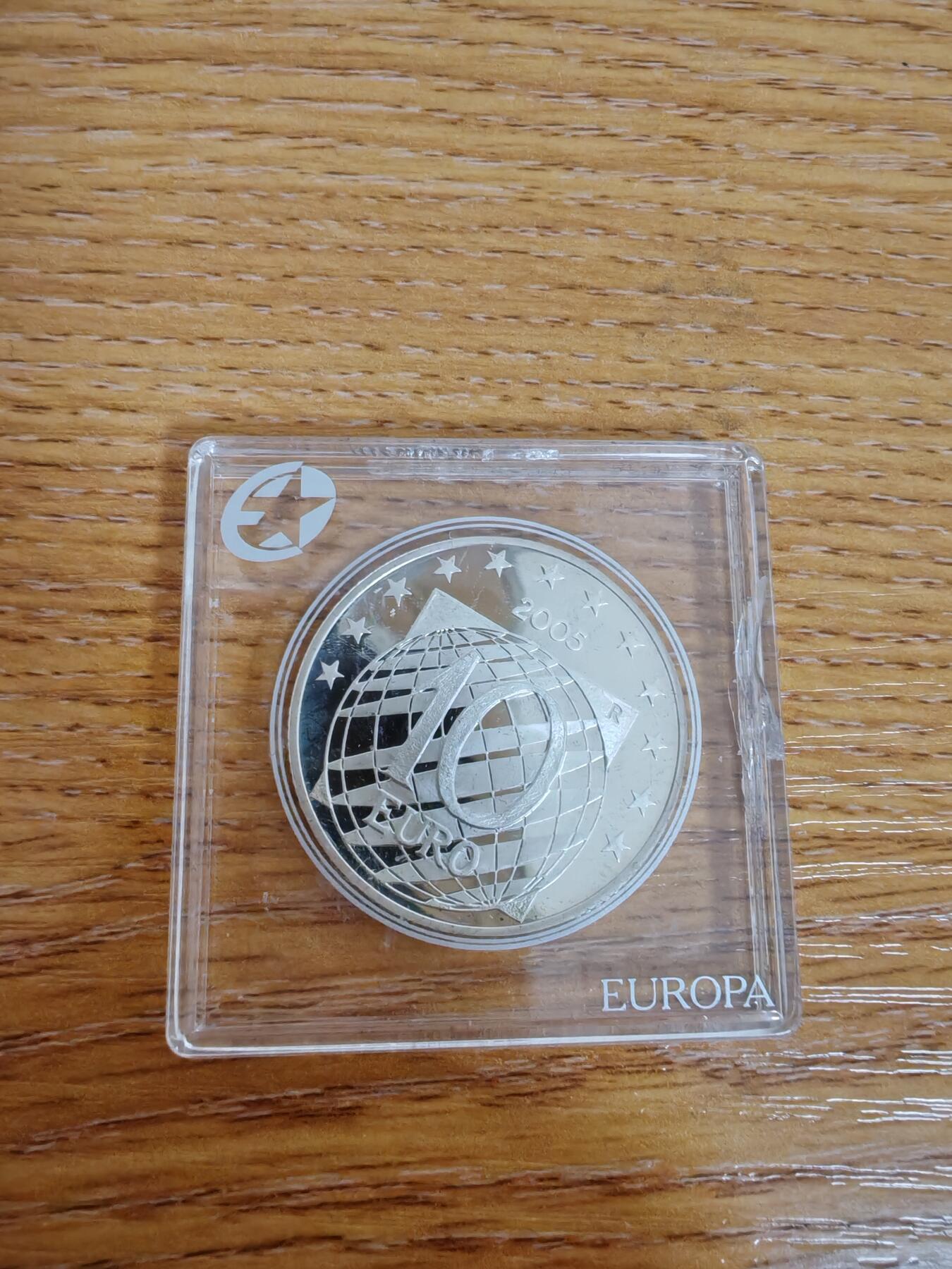 长老汇龙年精选第三十三场拍卖 2005意大利10欧元银币，欧洲之星小方盒