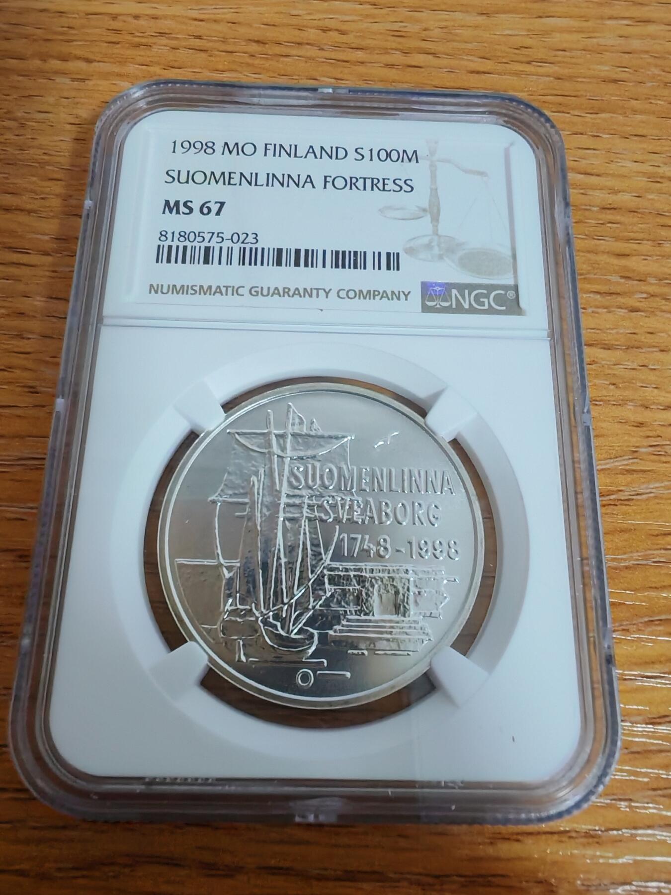 长老汇龙年精选第三十三场拍卖 1998 MO芬兰苏门林纳要塞100马克银币，NGC MS67，更高1枚
