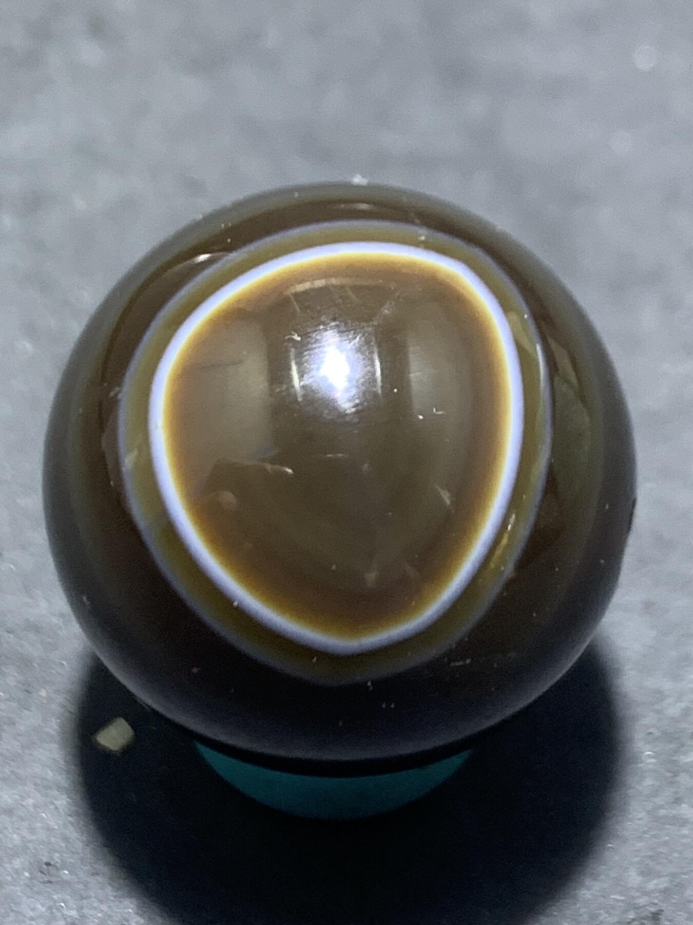 高玉化缠丝玛瑙通货2.0圆珠一颗，