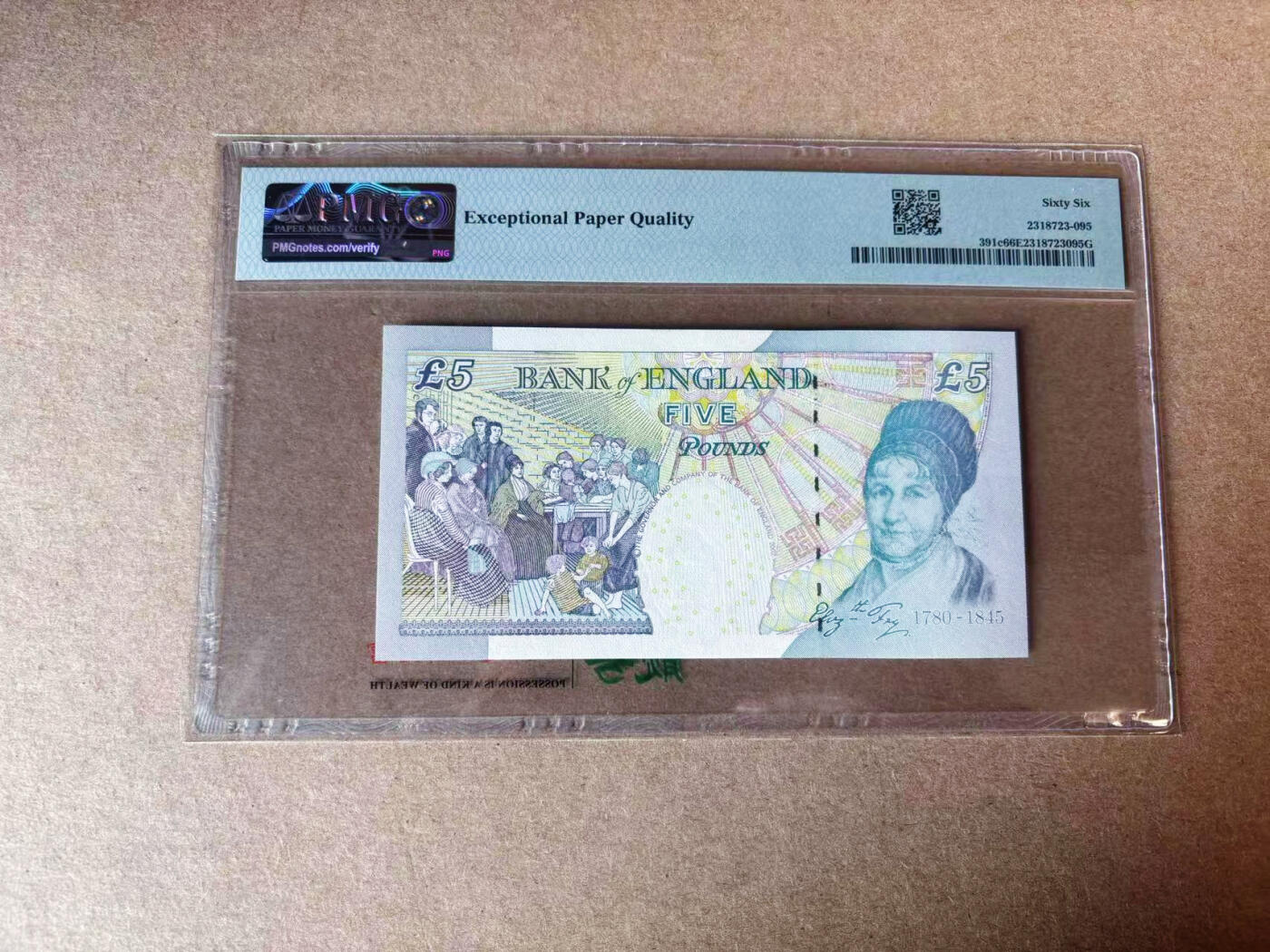 【Blue Auction】✨世界纸币精拍第591期【精】 【444豹子号】英国 2002年5镑 PMG66EPQ