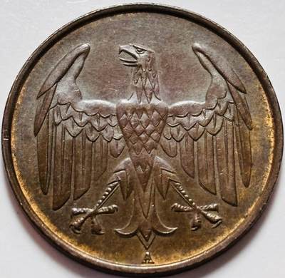 文馨钱币收藏第 194 场，世界各国老铜币 - 稀少带光美品 1932 年德国魏玛共和国 4 芬尼铜币，拍摄了不同角度附带视频，详情看图