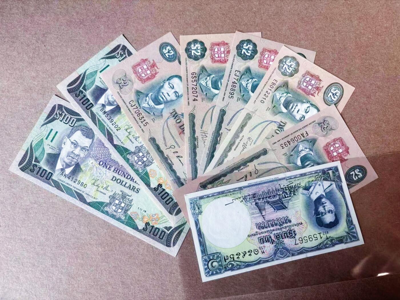 【Blue Auction】✨世界纸币精拍第591期【精】 【一组8张】牙买加不同版本2-100元 UNC品相&泰国 1铢 UNC- 有黄