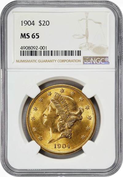 【Blue Auction】✨世界纸币精拍第592期【精】 - 美国 1904年20美金自由女神双鹰大金币 NGC MS65 绝品 33.43克 光感十足 底板似法罗兰绒般细腻 女神发丝清晰 背面鹰的细节高点均非常出彩 13颗星代表了最初的13个殖民地 背标语“In God We Trust”值得收藏 （该款金币诞生于1849年加州淘金热，源于人们对更大面值、更便于交易的货币需求）