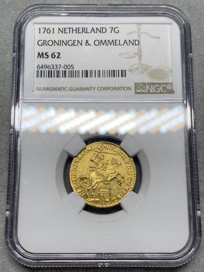 《竞宝斋》第335场 周日，周一 2场连拍 （全场包邮） - 最稀少的省 NGC MS62 荷兰 1761年 格罗宁根省和奥默兰登省 7盾 马剑金币 4.965克  看到100个乌特勒支大马剑也见不到一个格罗宁根，银马剑几年没见到了，金的还好，也很缺 值得收藏