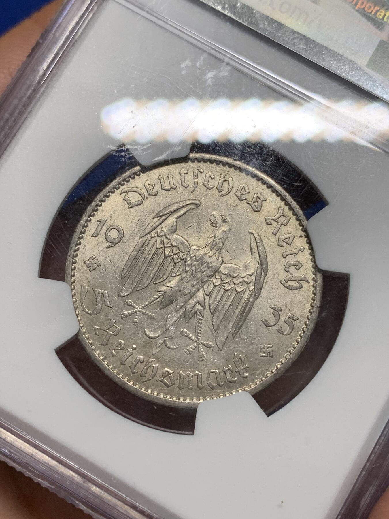 《竞宝斋》第335场 周日，周一 2场连拍 （全场包邮） NGC MS61 德国1935年教堂5马克银币