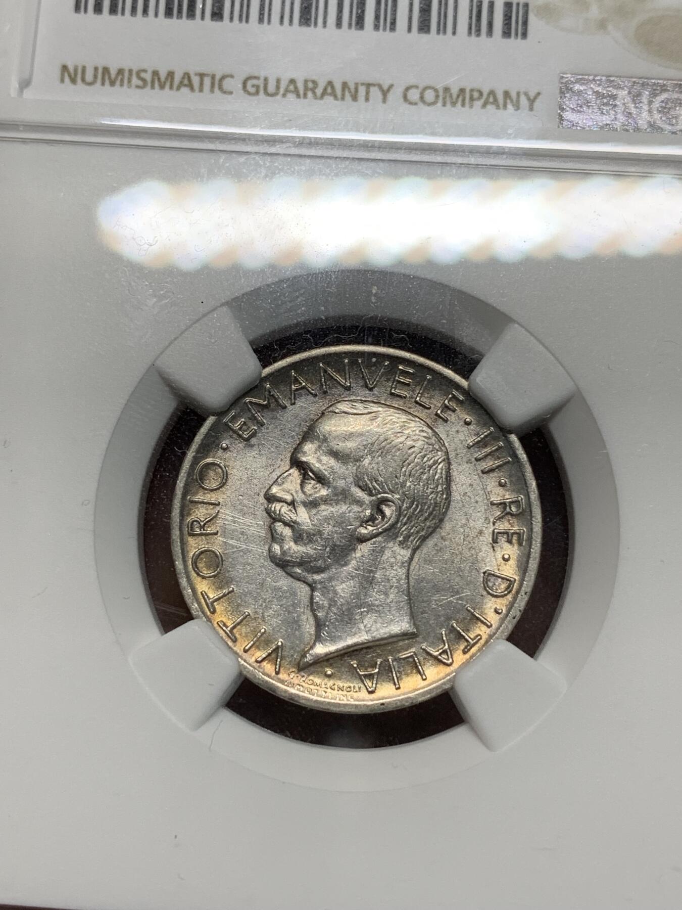 《竞宝斋》第335场 周日，周一 2场连拍 （全场包邮） NGC AUD 意大利 1927R 5L银币 淡环彩包浆
