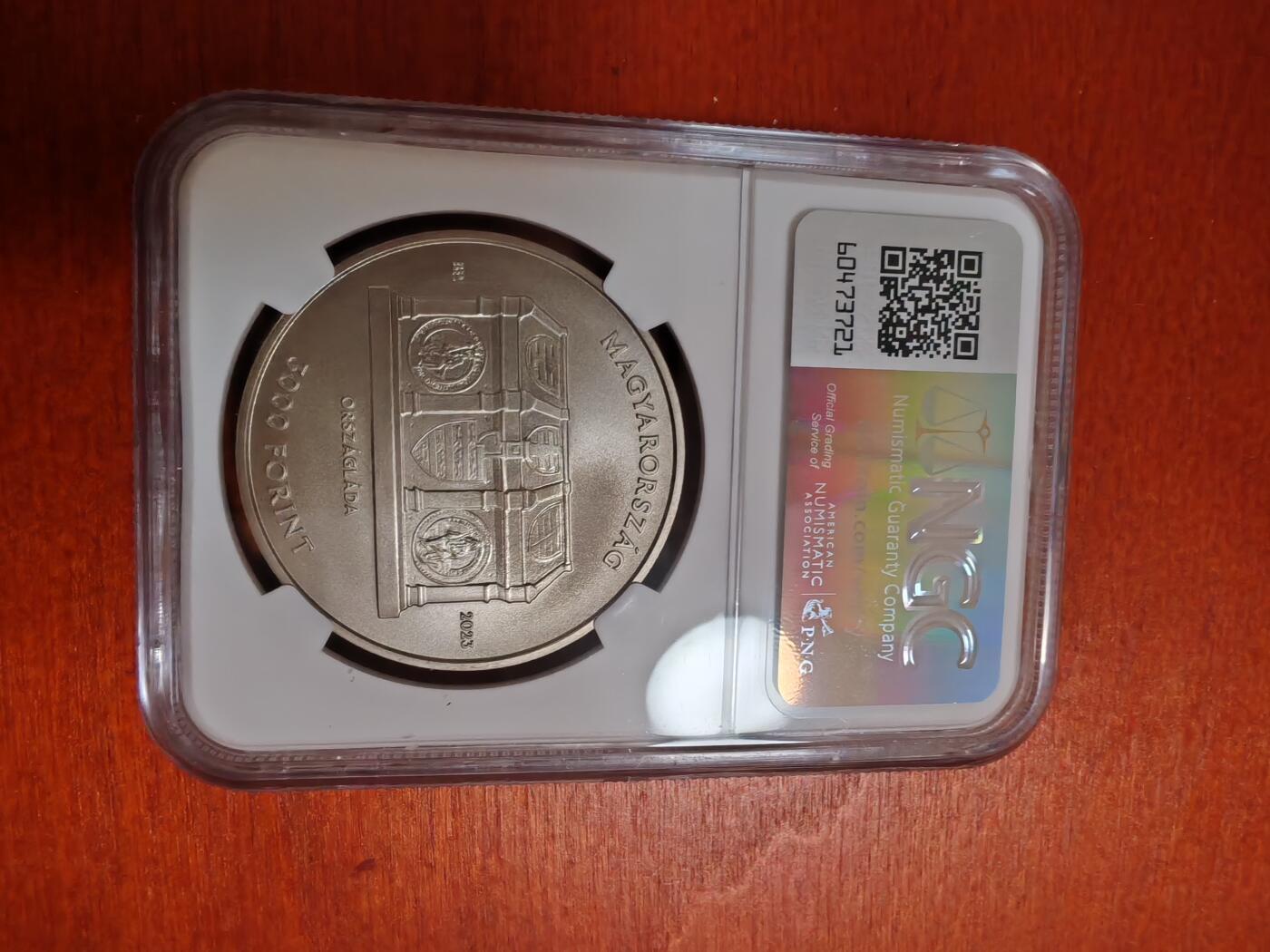 长老汇龙年精选第三十五场拍卖 2023匈牙利国家档案馆3000弗林特镍币，NGC MS69，唯一冠军