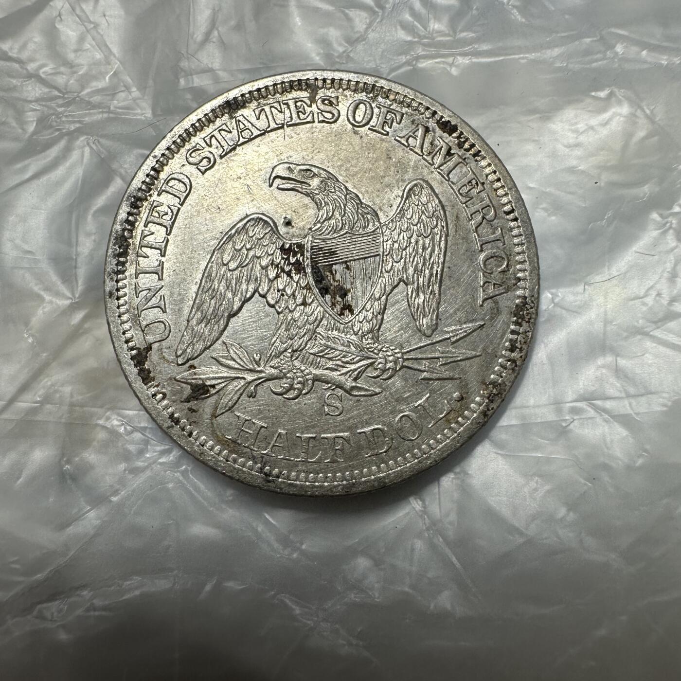 十二月精美世界钱币，章 稀少品种，美国1858年S版拿旗半元