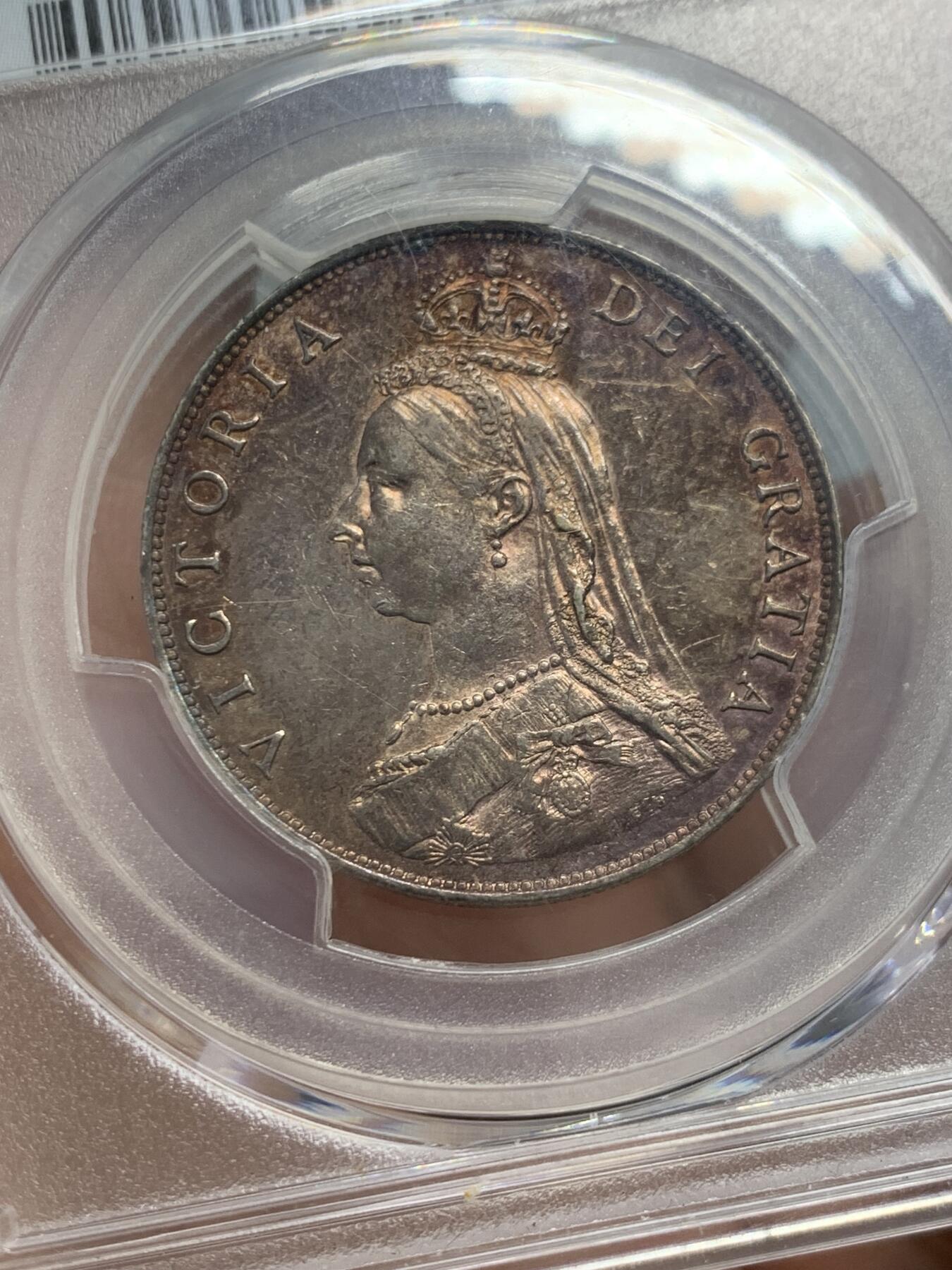 《竞宝斋》第336场 周日，周一 2场连拍 （全场包邮） PCGS AUD 英国1887维多利亚高冠弗洛林 两先令银币，酒红色硫化包浆，带底光，品质好