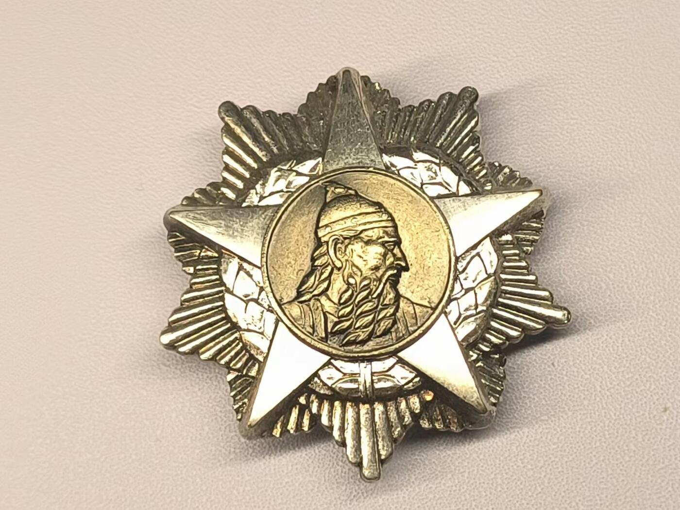 韵星假日精品2024冬季军品类拍卖会-- Rimey Holidays Boutique 2024 Winter Militaria Sale 阿尔巴尼亚共和国三级斯堪德佩勋章