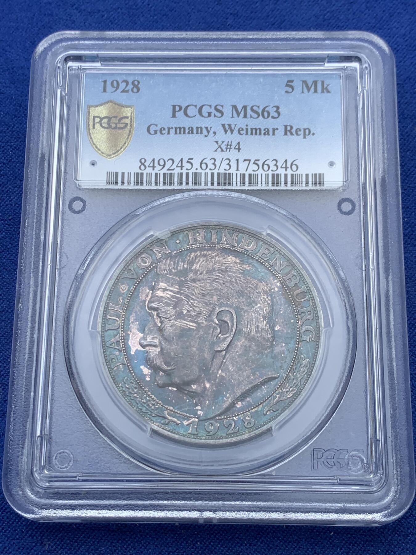 《竞宝斋》第336场 周日，周一 2场连拍 （全场包邮） PCGS MS63 德国1928年伯恩哈特设计魏玛共和国总统兴登堡左脸像镜面质感5马克纪念币型章 经典品种 铸造量倍数少于1927哥茨设计款 高分难得 醇黑包浆 老盒严评