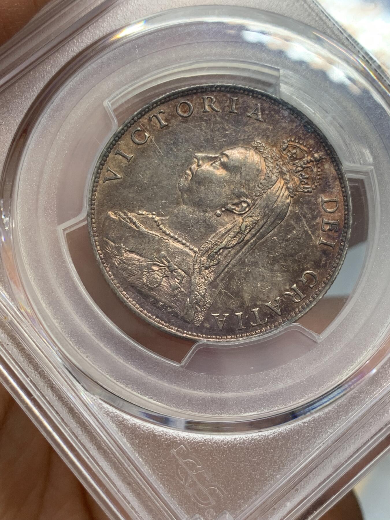 《竞宝斋》第336场 周日，周一 2场连拍 （全场包邮） PCGS AUD 英国1887维多利亚高冠弗洛林 两先令银币，酒红色硫化包浆，带底光，品质好
