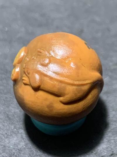 精美冰飘亚光战国红玛瑙手工俏色巧雕鼠来宝圆珠一个 - 精美冰飘亚光战国红玛瑙手工俏色巧雕鼠来宝圆珠一个