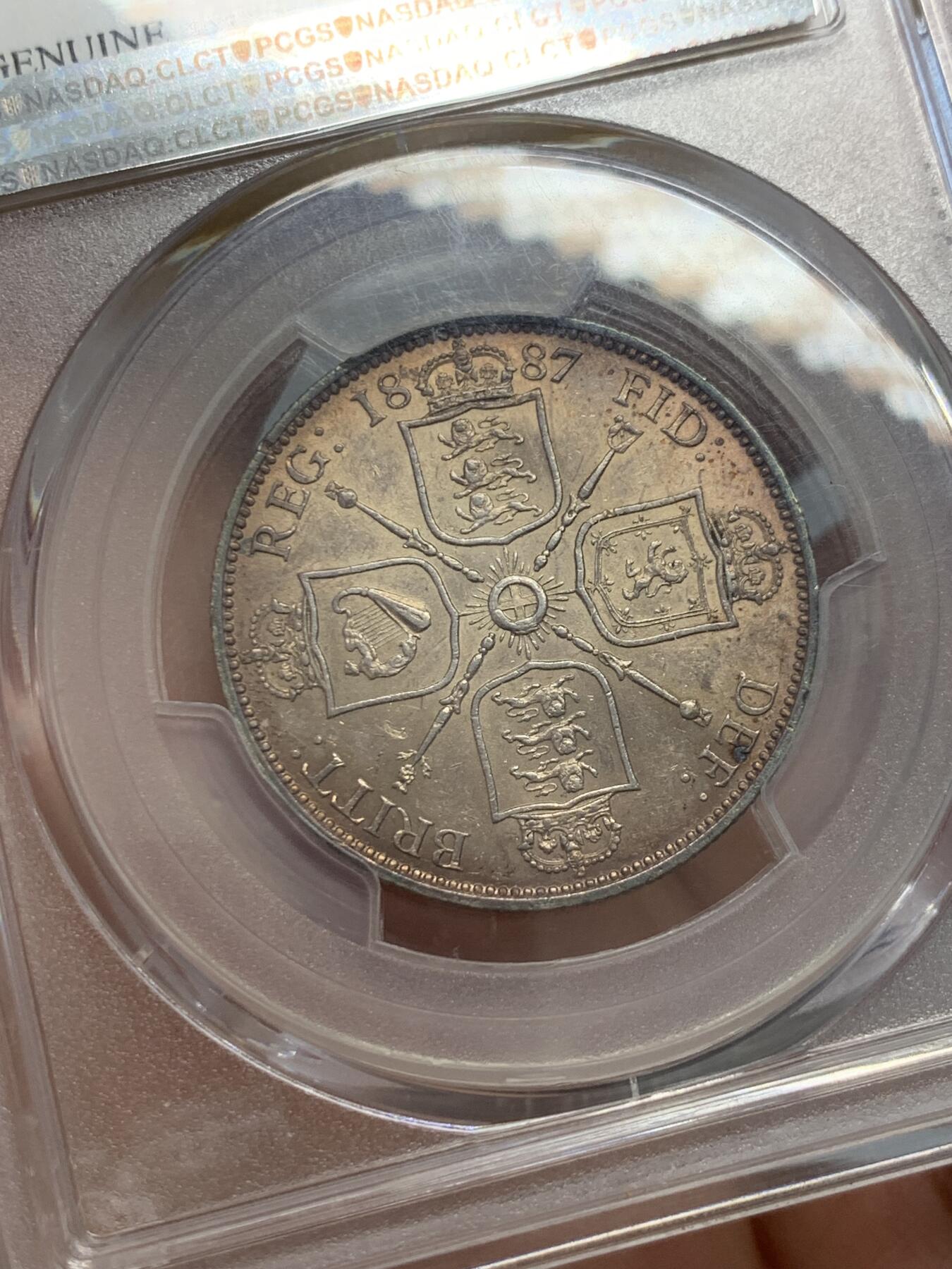 《竞宝斋》第336场 周日，周一 2场连拍 （全场包邮） PCGS AUD 英国1887维多利亚高冠弗洛林 两先令银币，酒红色硫化包浆，带底光，品质好