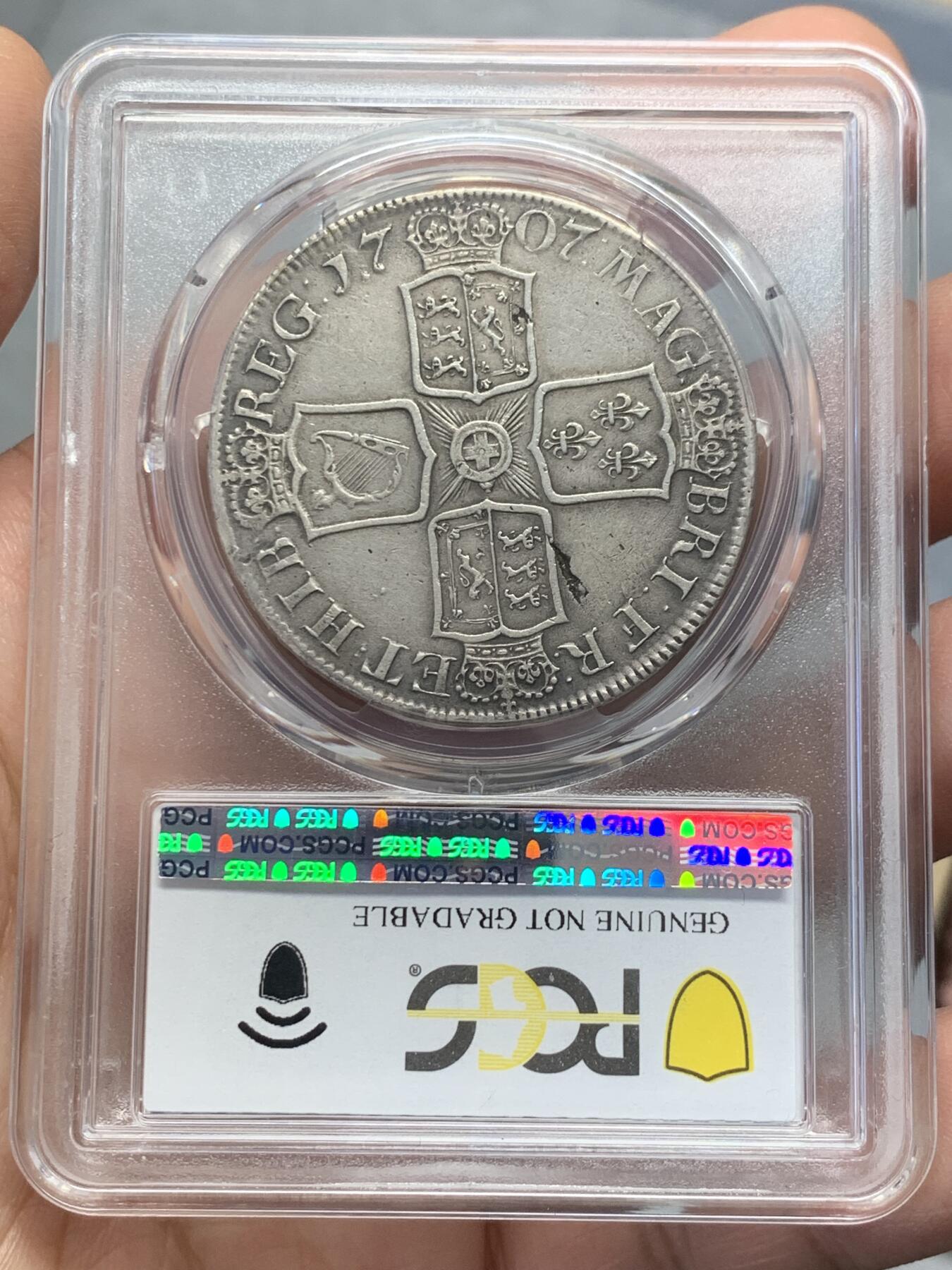 《竞宝斋》第336场 周日，周一 2场连拍 （全场包邮） PCGS XFD英国1707年安妮女王克朗，人像下字母E代表爱丁堡造币厂铸造，仅发行2年