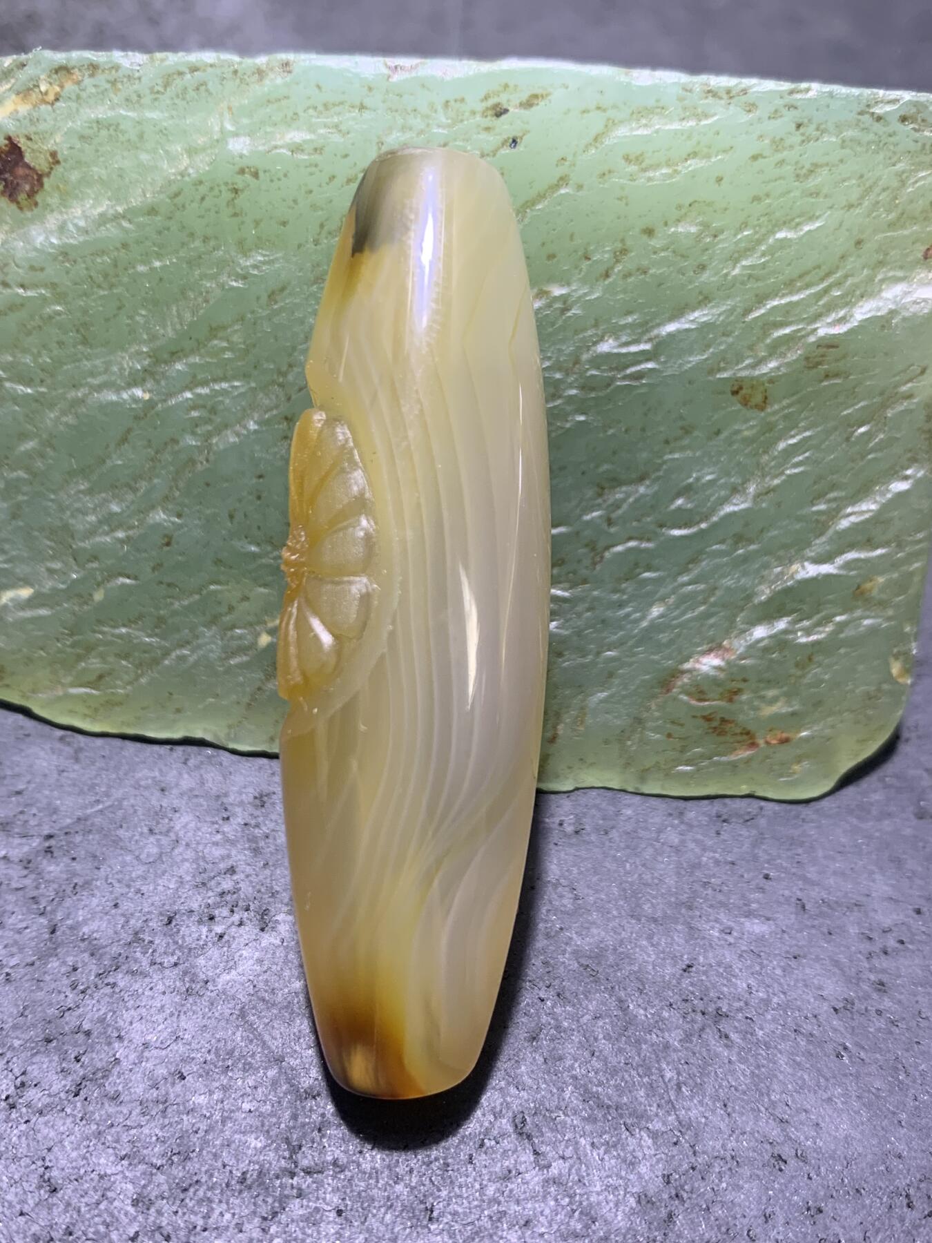 精美亚光高玉化巴西玛瑙手工俏色巧雕太阳花桶珠一个！
