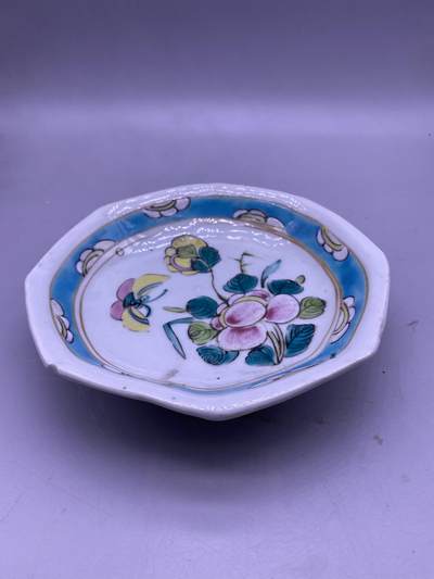 民国粉彩花卉盘，尺寸15.5厘米，全品，品相如图，168包快递 - 民国粉彩花卉盘，尺寸15.5厘米，全品，品相如图，168包快递
