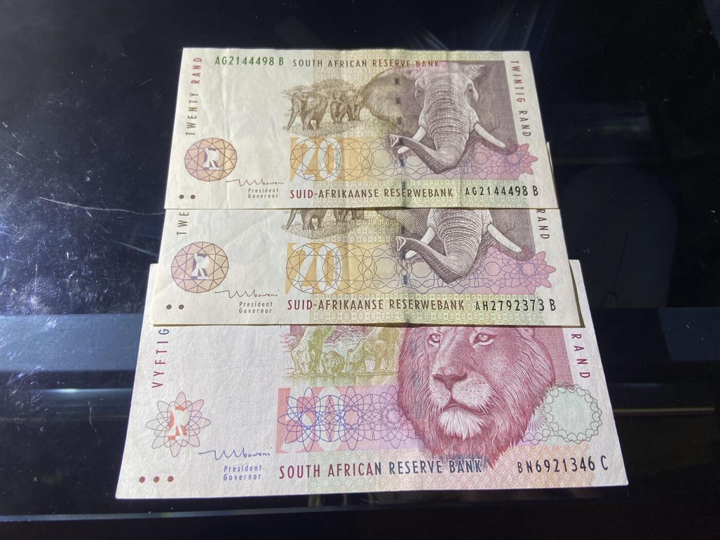 【炜奕收藏】，第二十期，裸钞专场 南非99年版纸币3枚，流通品相