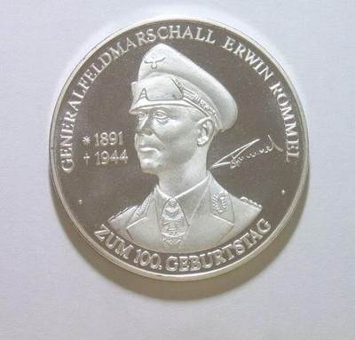 德国沙漠之狐隆美尔 半履带装甲车金字塔高浮雕精制镀银章 40MM - 德国沙漠之狐隆美尔 半履带装甲车金字塔高浮雕精制镀银章 40MM