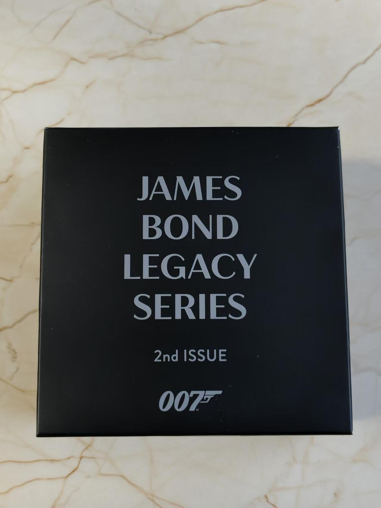 第168期拍卖【长期征集拍品】 图瓦卢2022年发行詹姆斯-邦德系列-罗杰摩尔1元彩色精制纪念银币NGC-PF69原盒证书，9999银，发行量5000枚