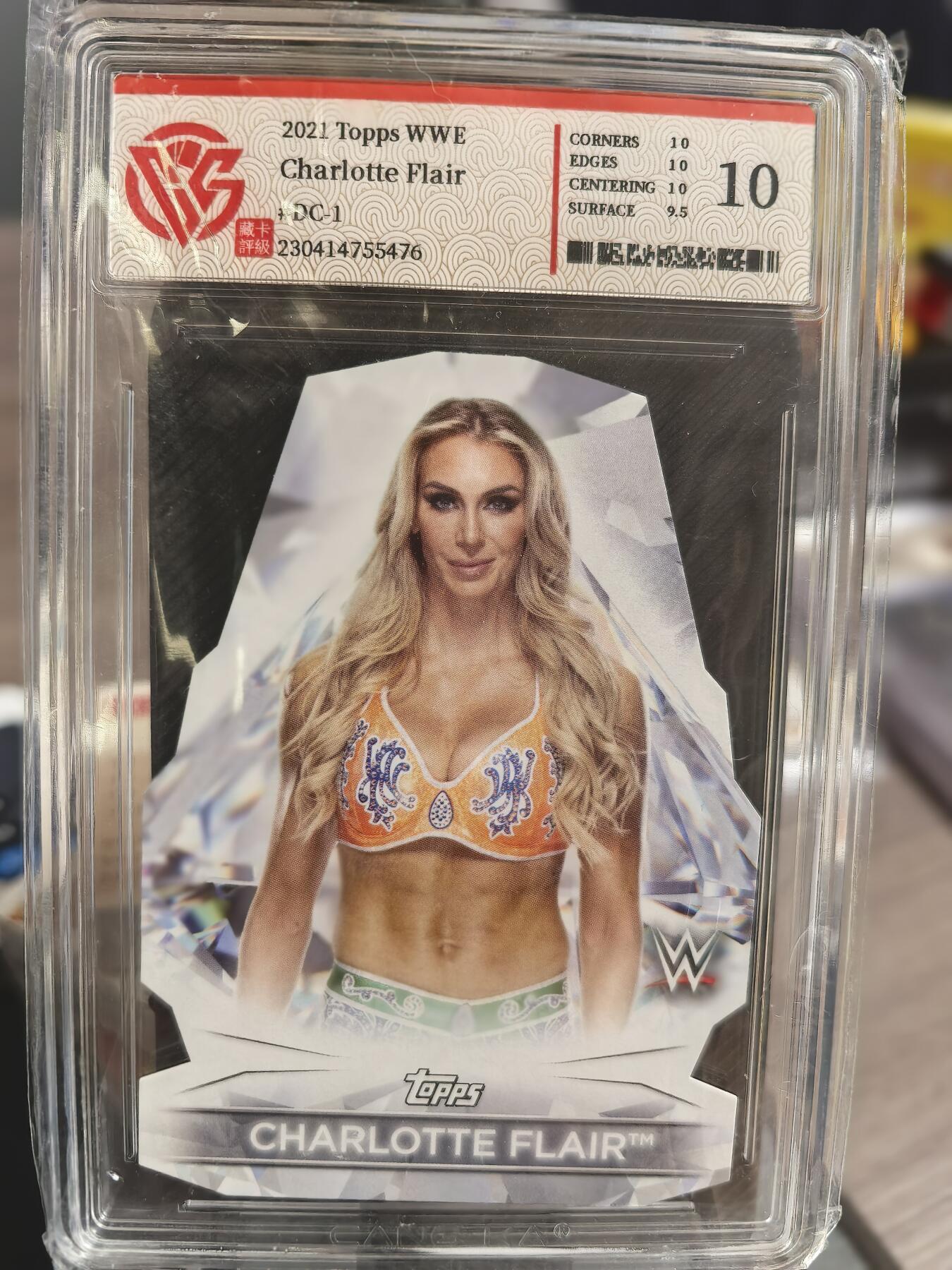 阳大大卡牌超级大甩拍第30期（固定周五晚上八点截拍，持续收拍品，进群福利早知道） WWE 女星 Charlotte Flair 异型卡  10稀缺  可遇不可求