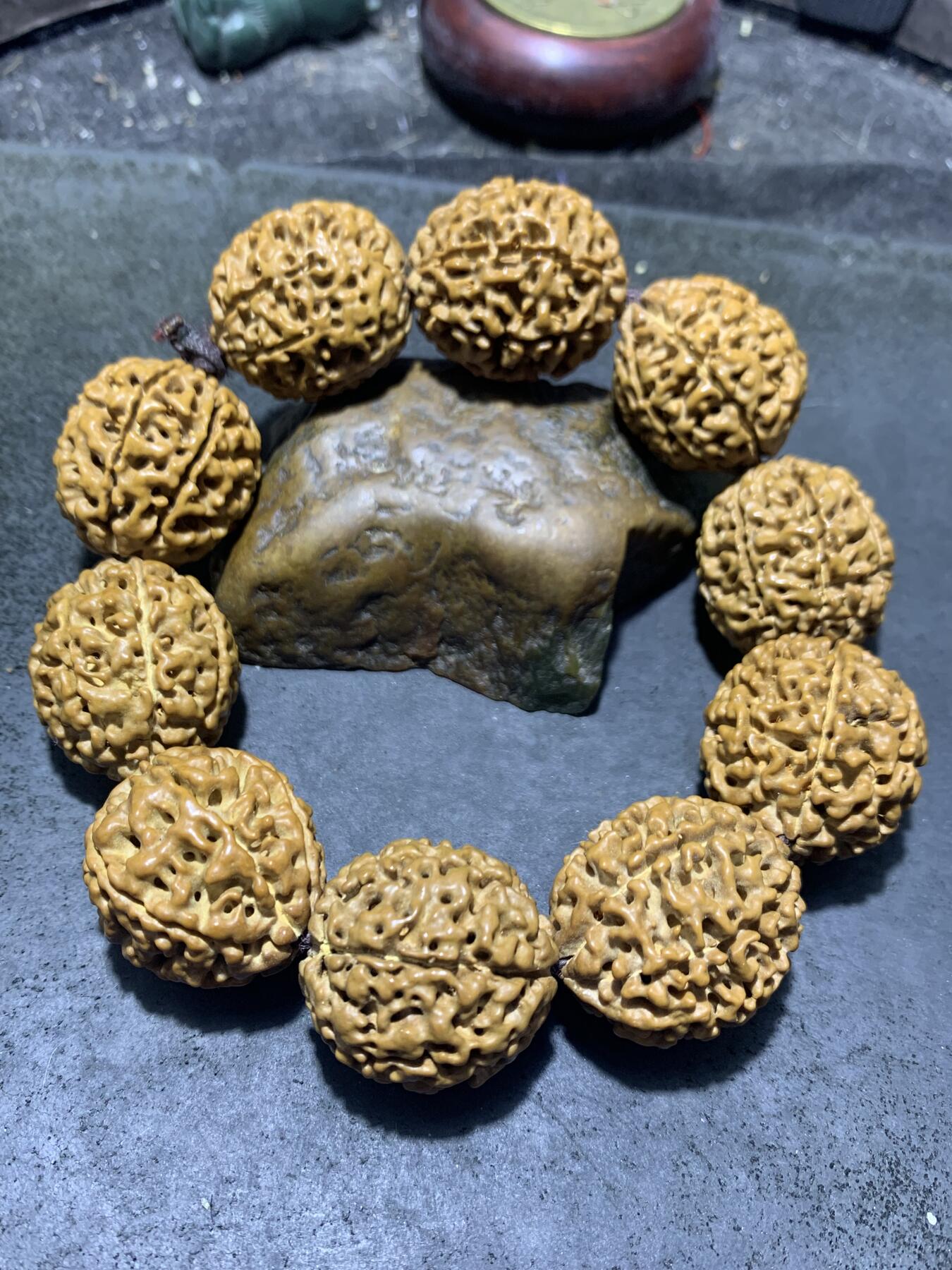 精美印尼七瓣落地红金刚菩提单圈一条