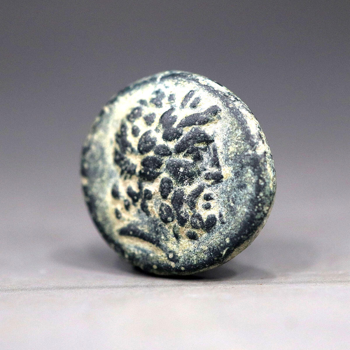古希腊医药之神埃斯科拉庇俄斯和蛇杖图铜币 b33-26