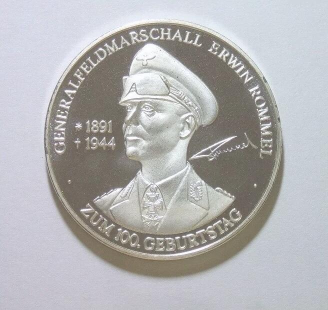 德国沙漠之狐隆美尔 半履带装甲车金字塔高浮雕精制镀银章 40MM