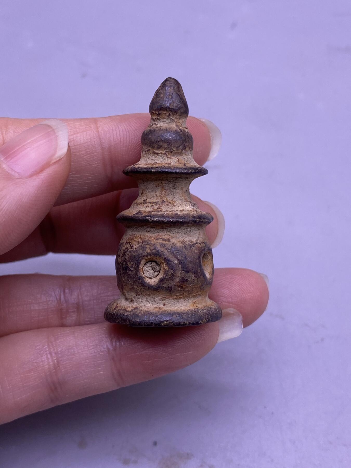 老铜佛塔，尺寸4.3厘米，品相如图，800包快递