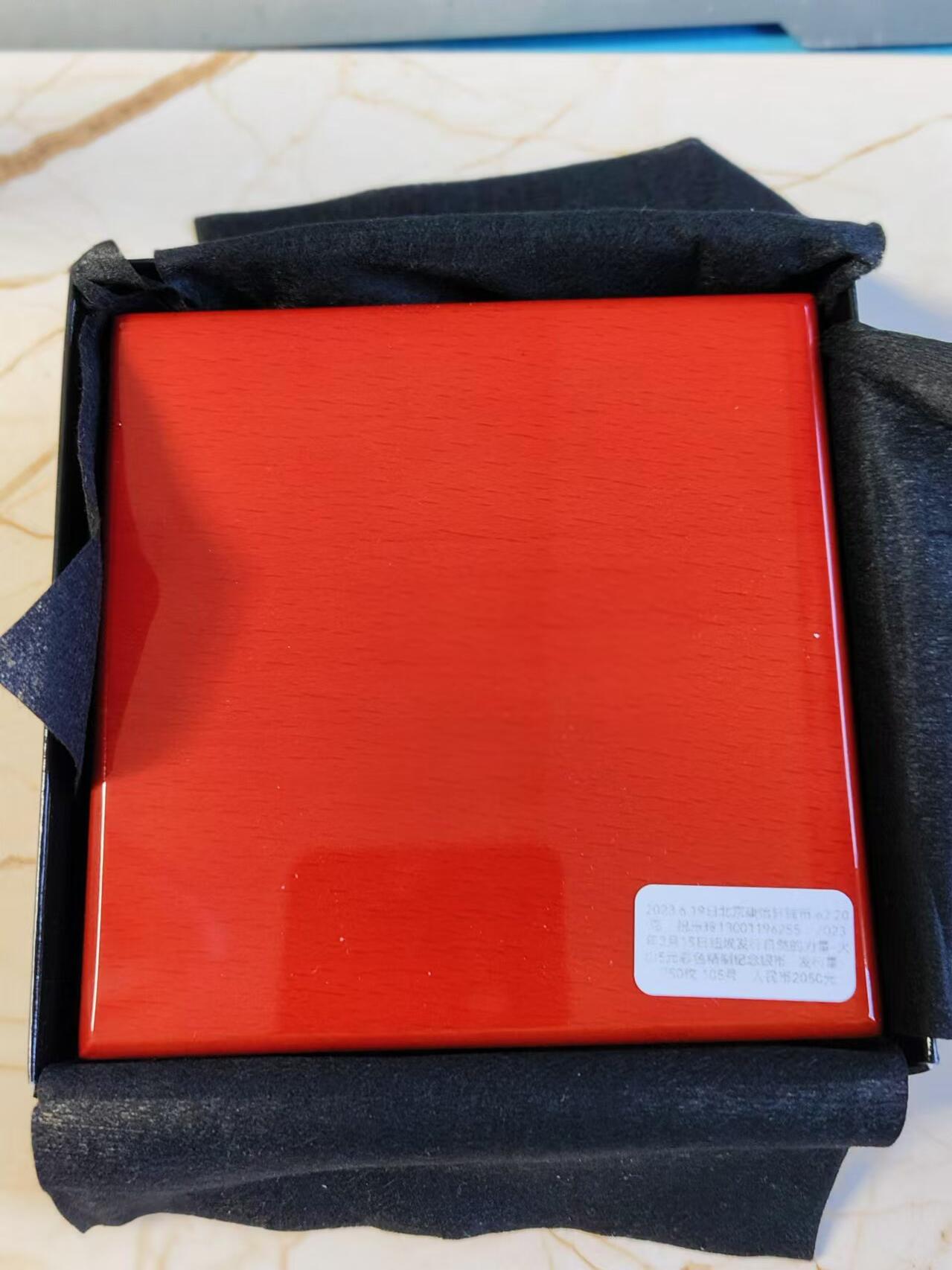 第168期拍卖【长期征集拍品】 纽埃2023年自然的力量-火山5元彩色精制纪念银币NGC-PF70原盒证书，2盎司，999银，发行量750枚