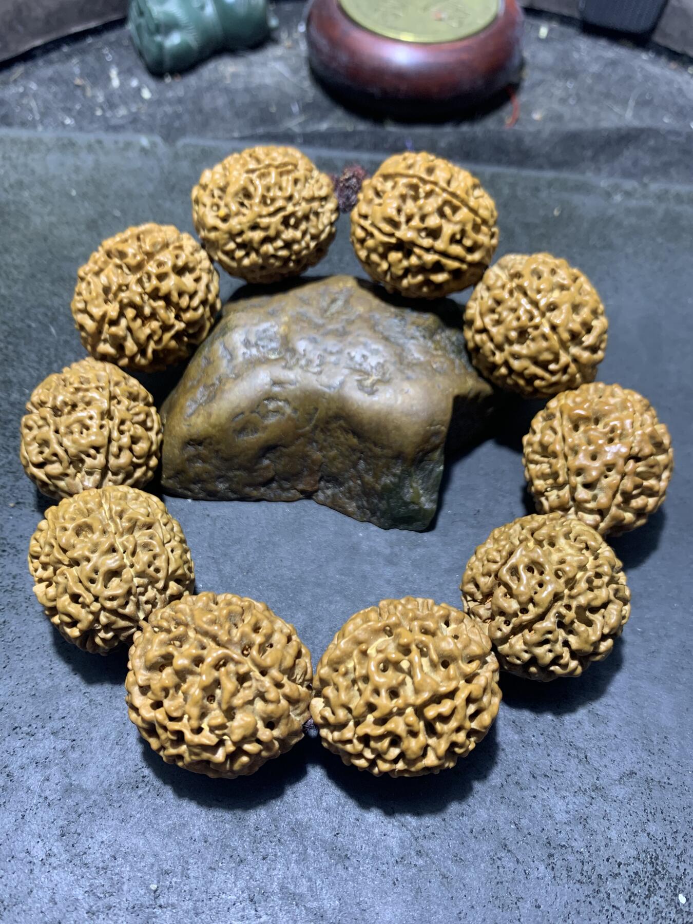 精美印尼七瓣落地红金刚菩提单圈一条