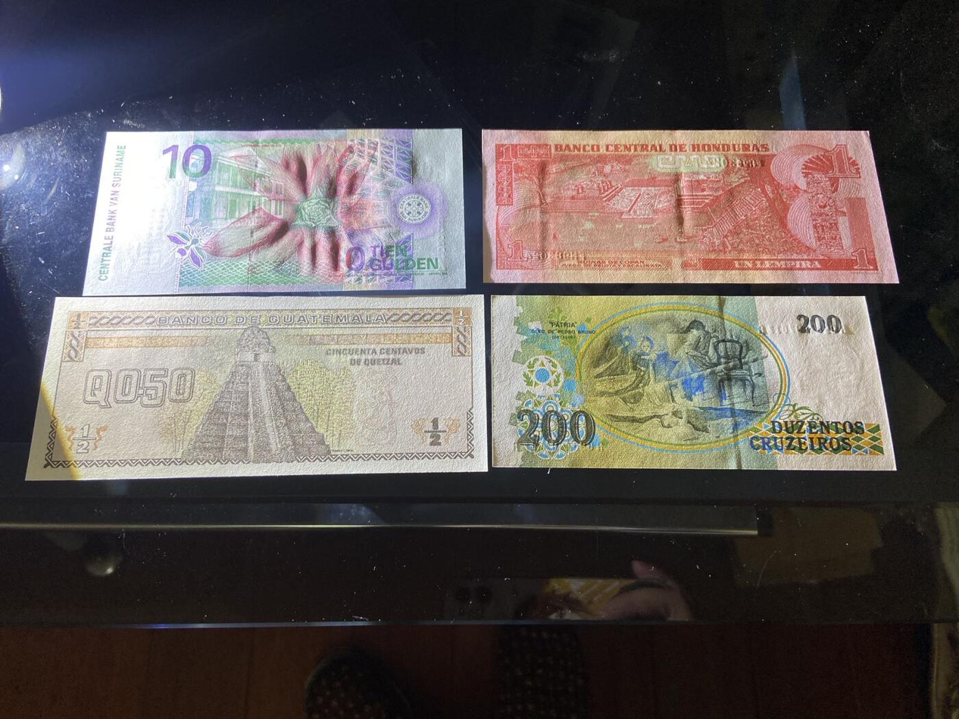 【炜奕收藏】，第二十期，裸钞专场 美洲杂币一组4枚，品相如图