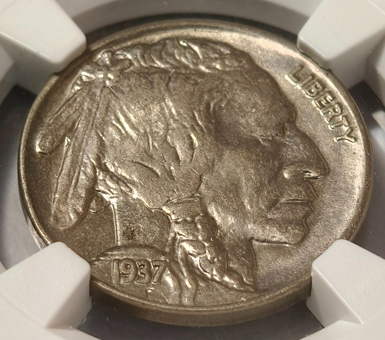 紫瑗钱币——第468期 美国 1937年 D版 野牛 5美分  铜镍合金 NGC AU58