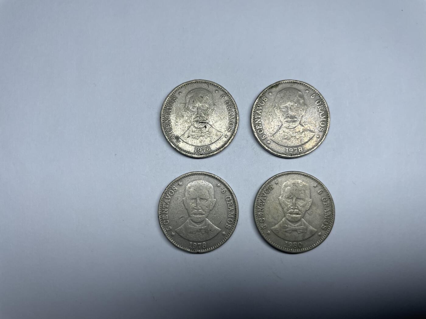 每日一拍，2024年集古藏今外币拍卖第十九期-第3场—（总第183拍），可以寄存60天，满160元包邮。 多米尼加10分4枚