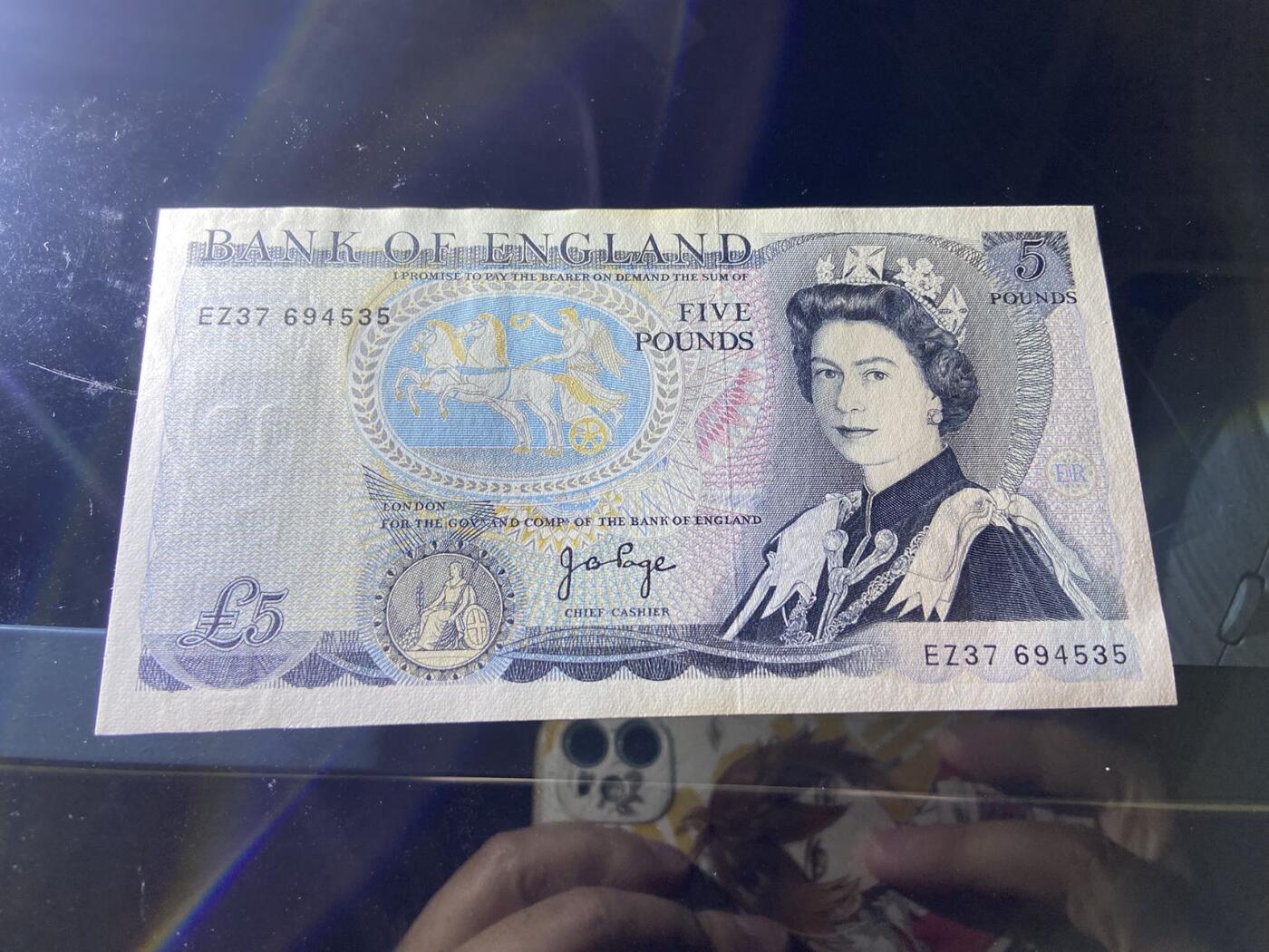 【炜奕收藏】，第二十期，裸钞专场 英国D序列5镑，UNC品相