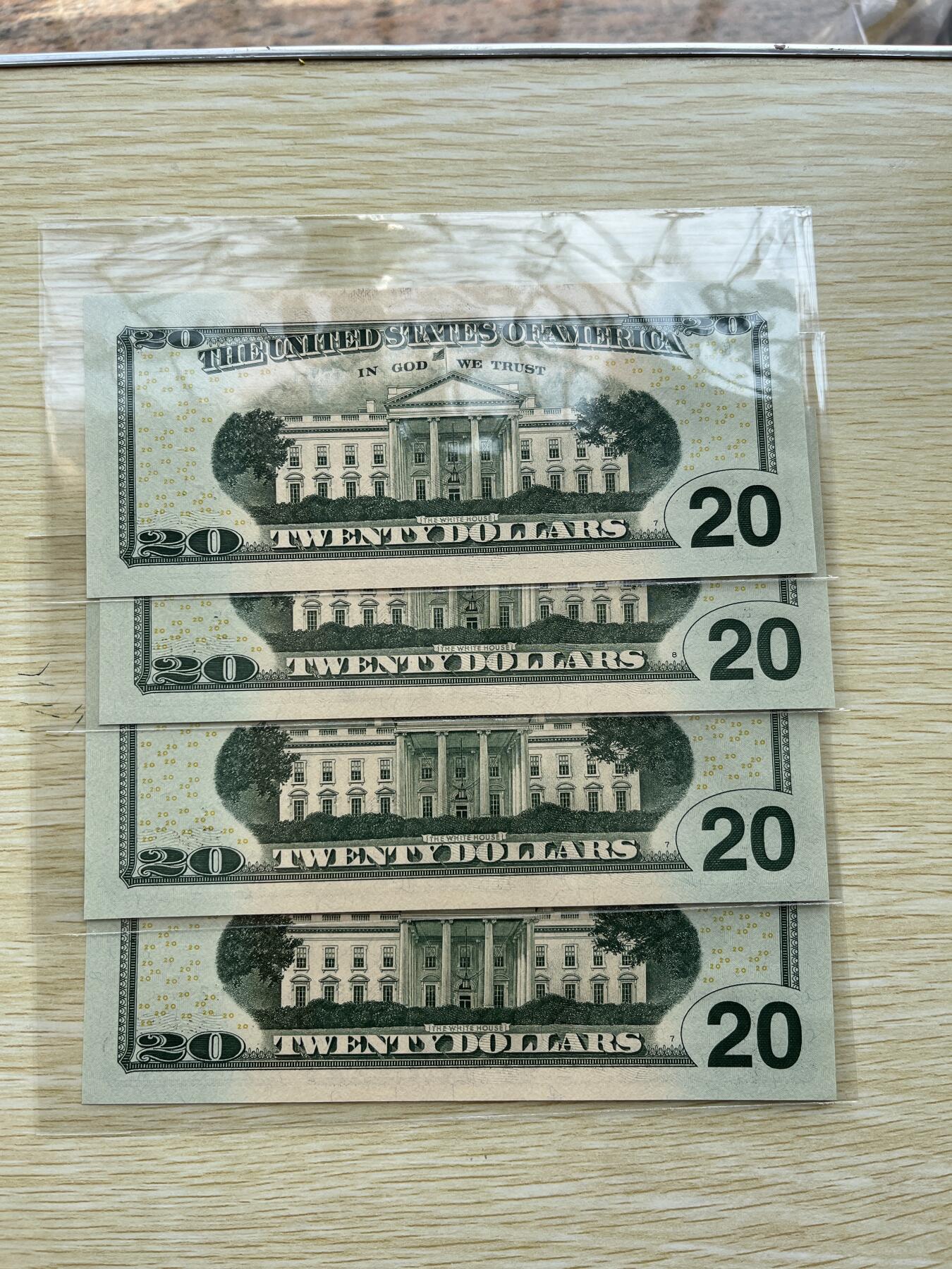 2007年美金20元补号UNC