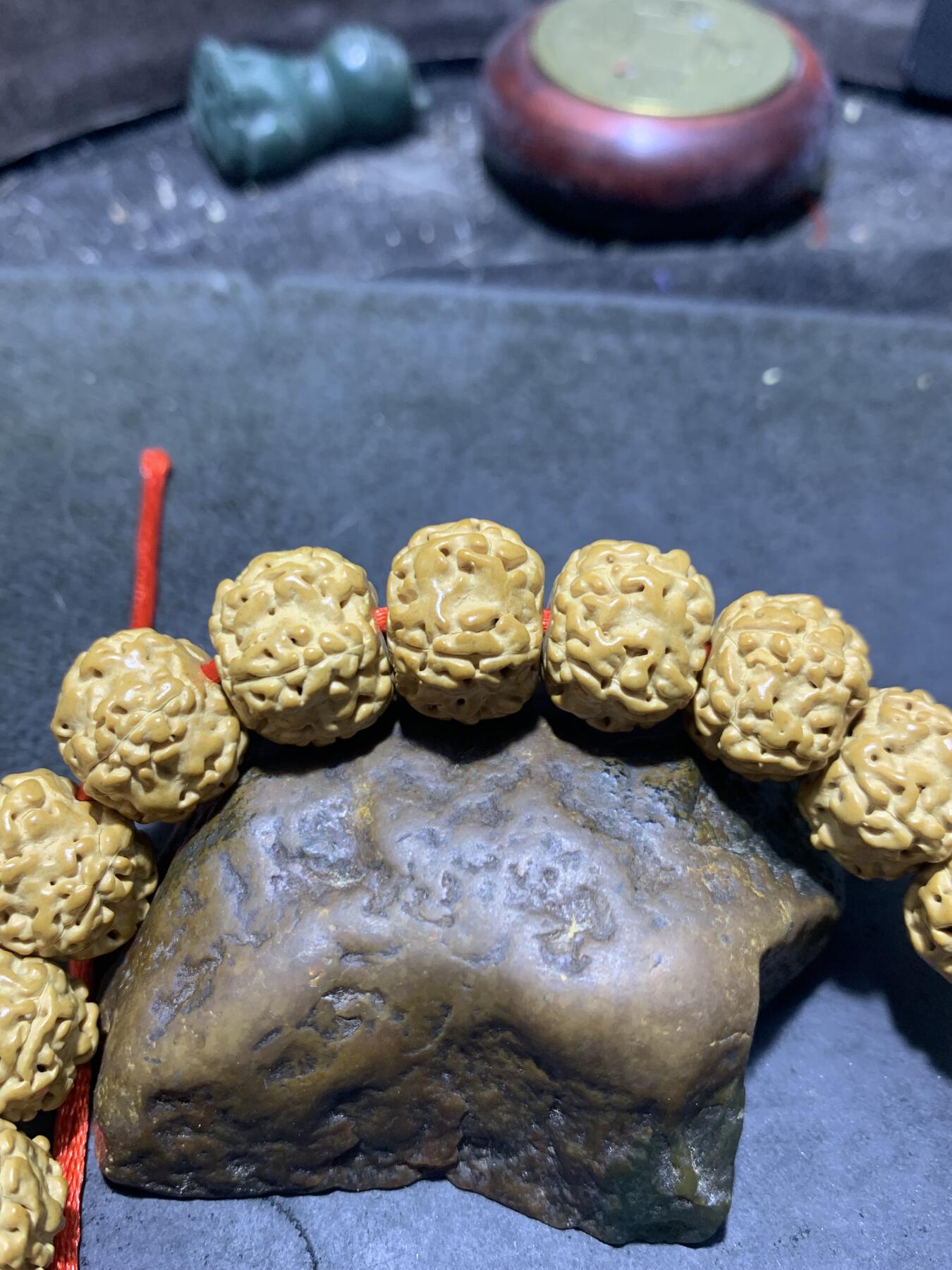 精美勿里达藏式黄皮虾王金刚菩提子手串一条