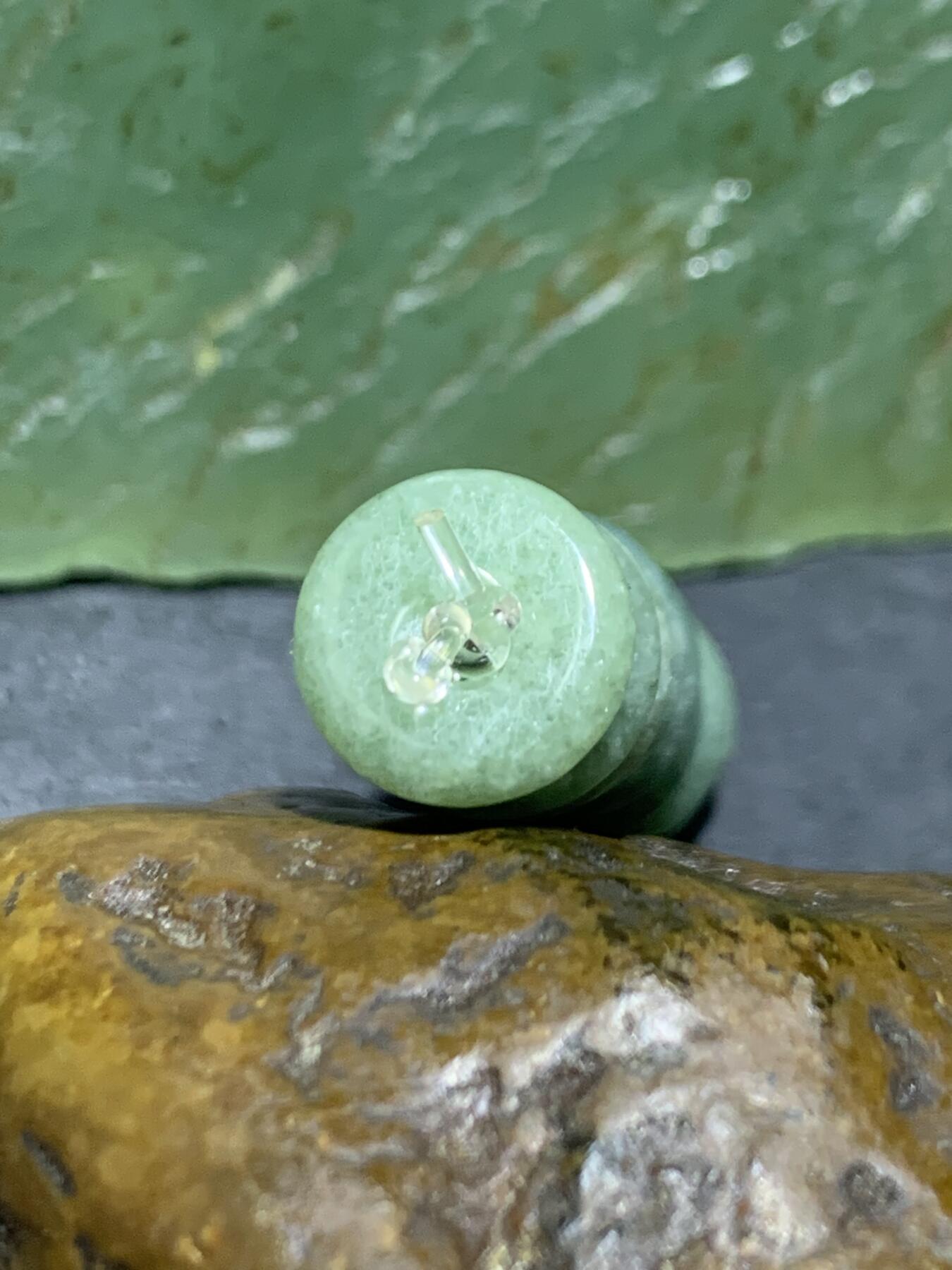 天然A货翡翠通货随形隔片一组！