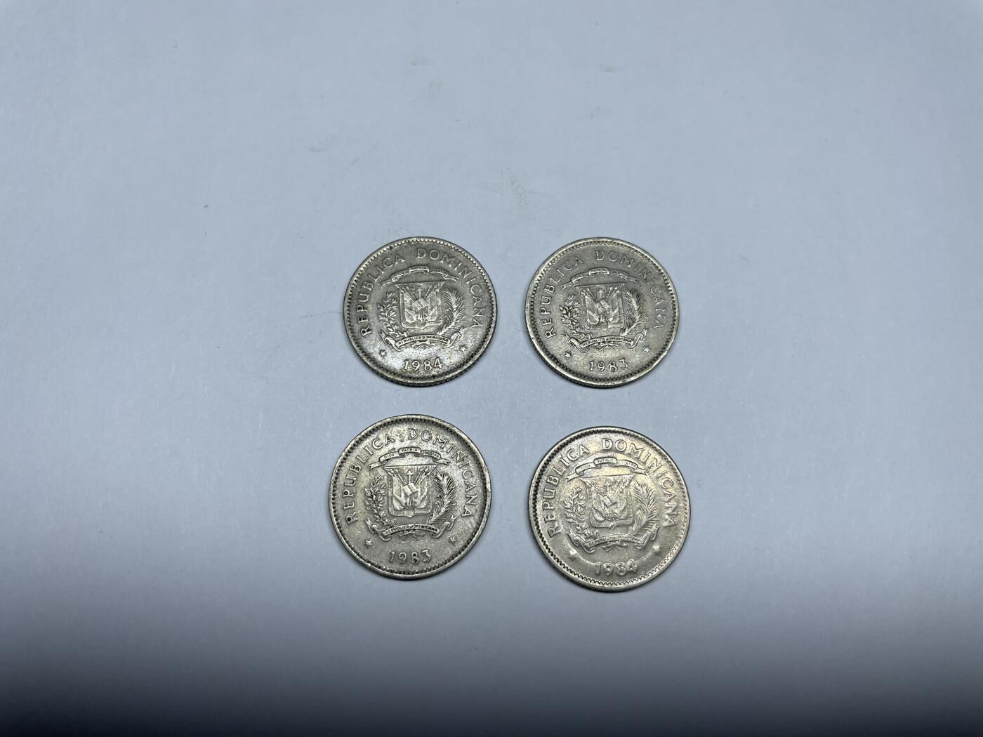 每日一拍，2024年集古藏今外币拍卖第十九期-第3场—（总第183拍），可以寄存60天，满160元包邮。 多米尼加5分四枚