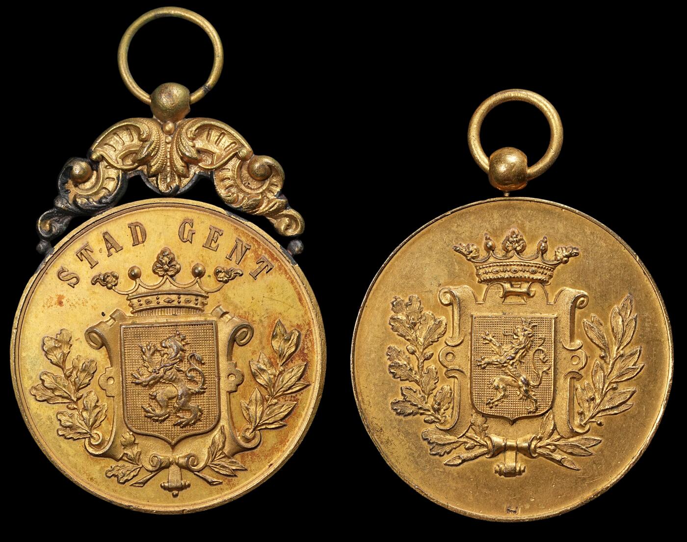 修遠堂世界钱币第五十期 全场包邮 1901-1908年比利时铜鎏金章两枚 78g