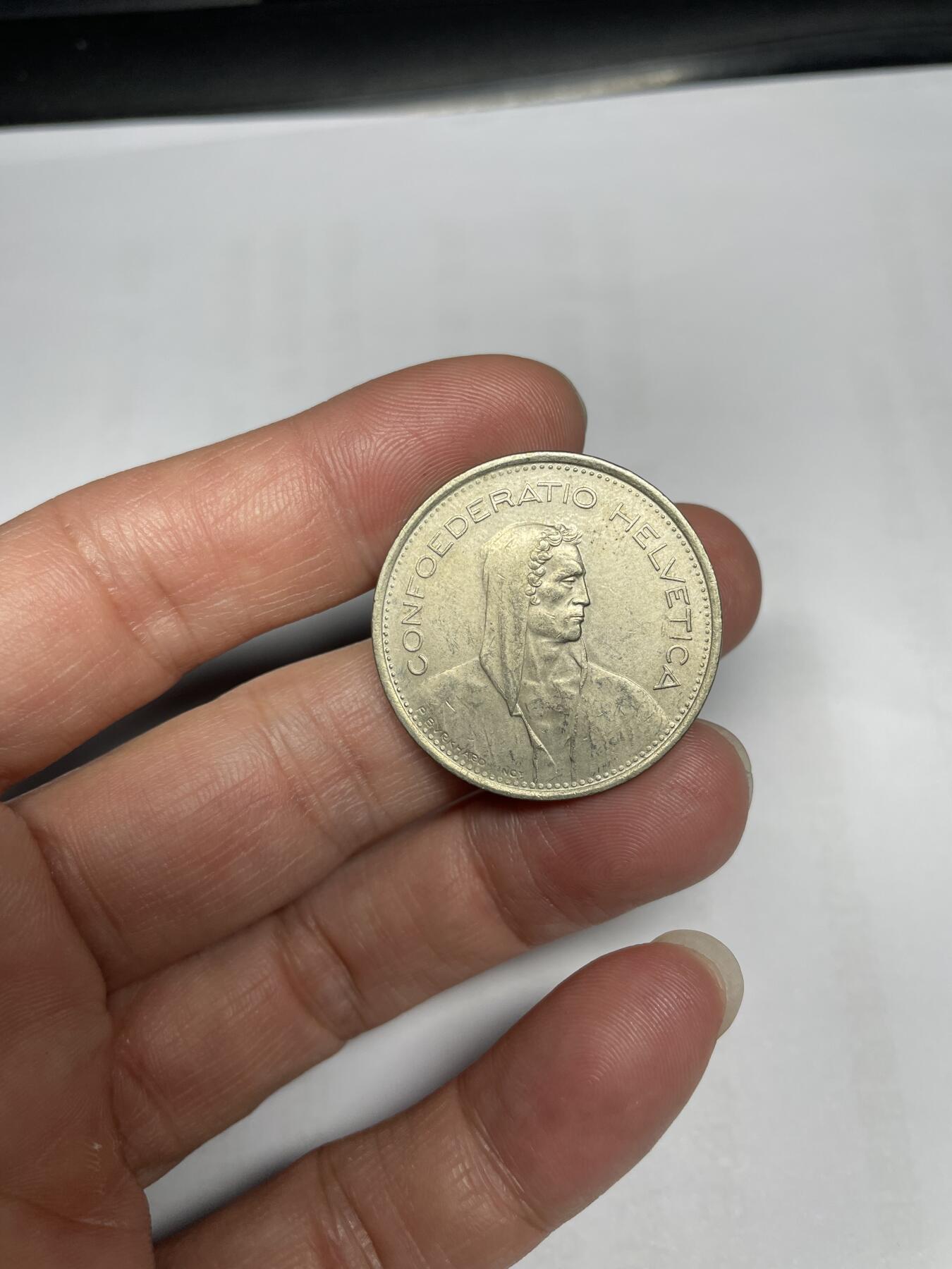 每日一拍，2024年集古藏今外币拍卖第十九期-第3场—（总第183拍），可以寄存60天，满160元包邮。 瑞士1974年5法郎