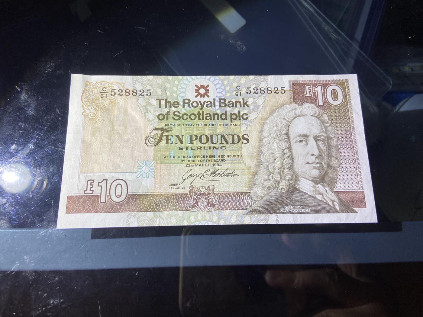 【炜奕收藏】，第二十期，裸钞专场 【无47】苏格兰皇家银行10镑，流通品相，雷达号无47