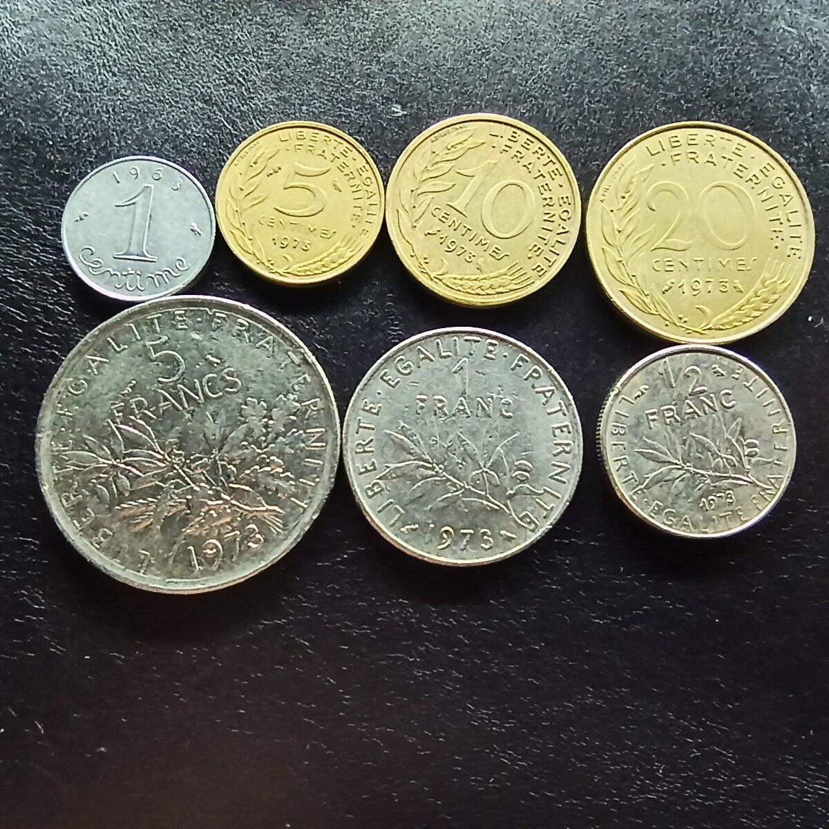 邮泉阁限时拍卖第十五场 各国硬币专场（拍卖结束后请付邮费，存留时间过长需全部邮寄） 法国猫头鹰版7枚