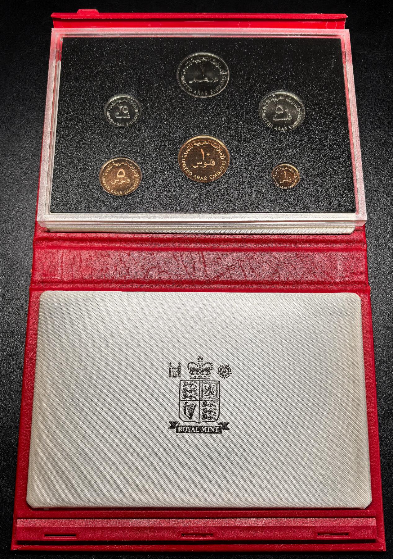 凡希社世界钱币微拍第二百九十三期 1989阿联酋MINT SET原厂包装。