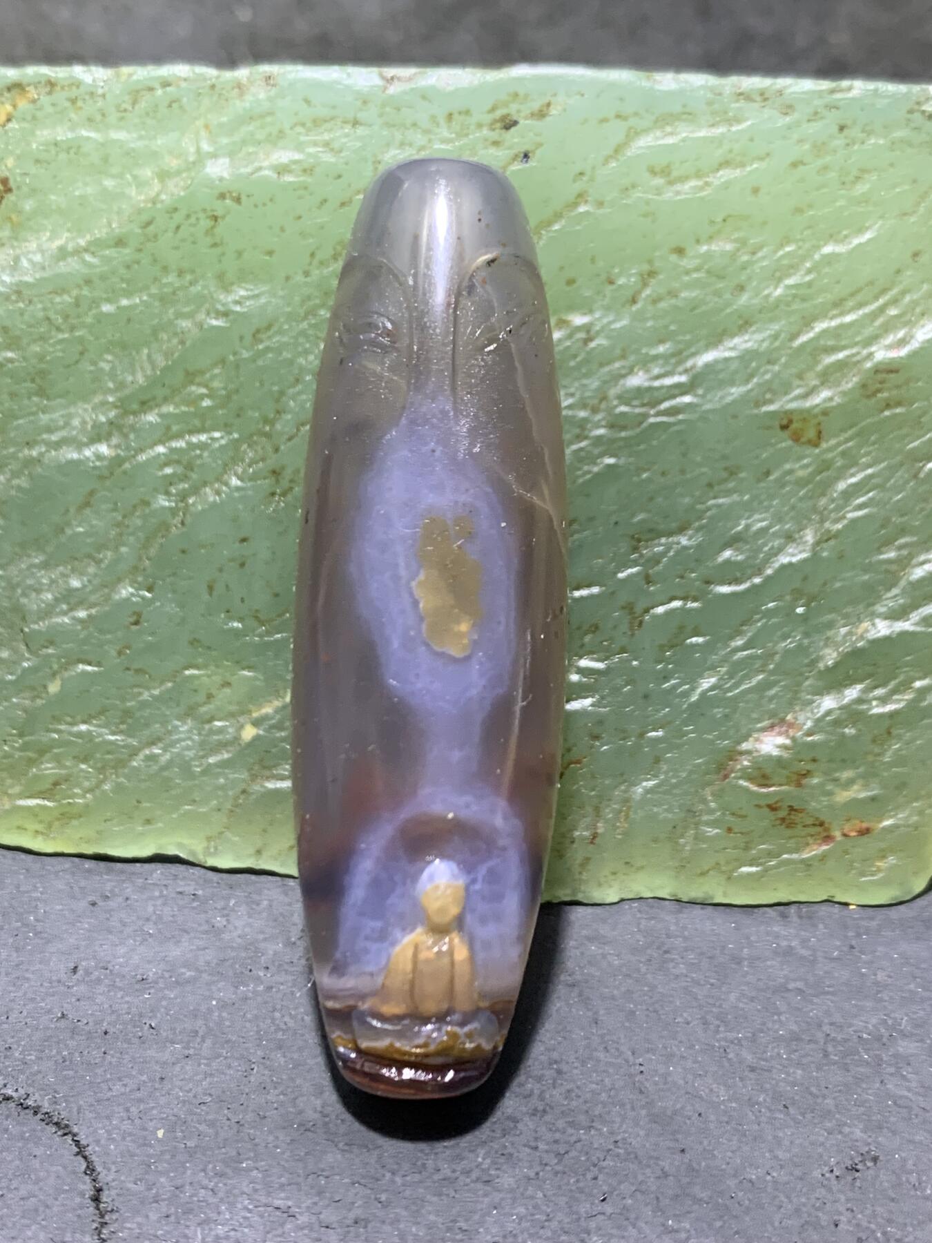 精美亚光高玉化草花纹巴西玛瑙手工俏色巧雕一心向佛意境桶珠一个