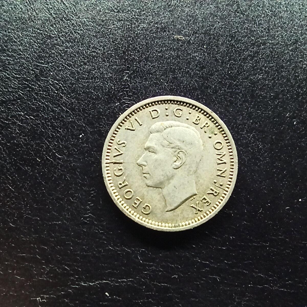 邮泉阁限时拍卖第十五场 各国硬币专场（拍卖结束后请付邮费，存留时间过长需全部邮寄） 英国乔治六世1941年3便士银币1.41克0.500