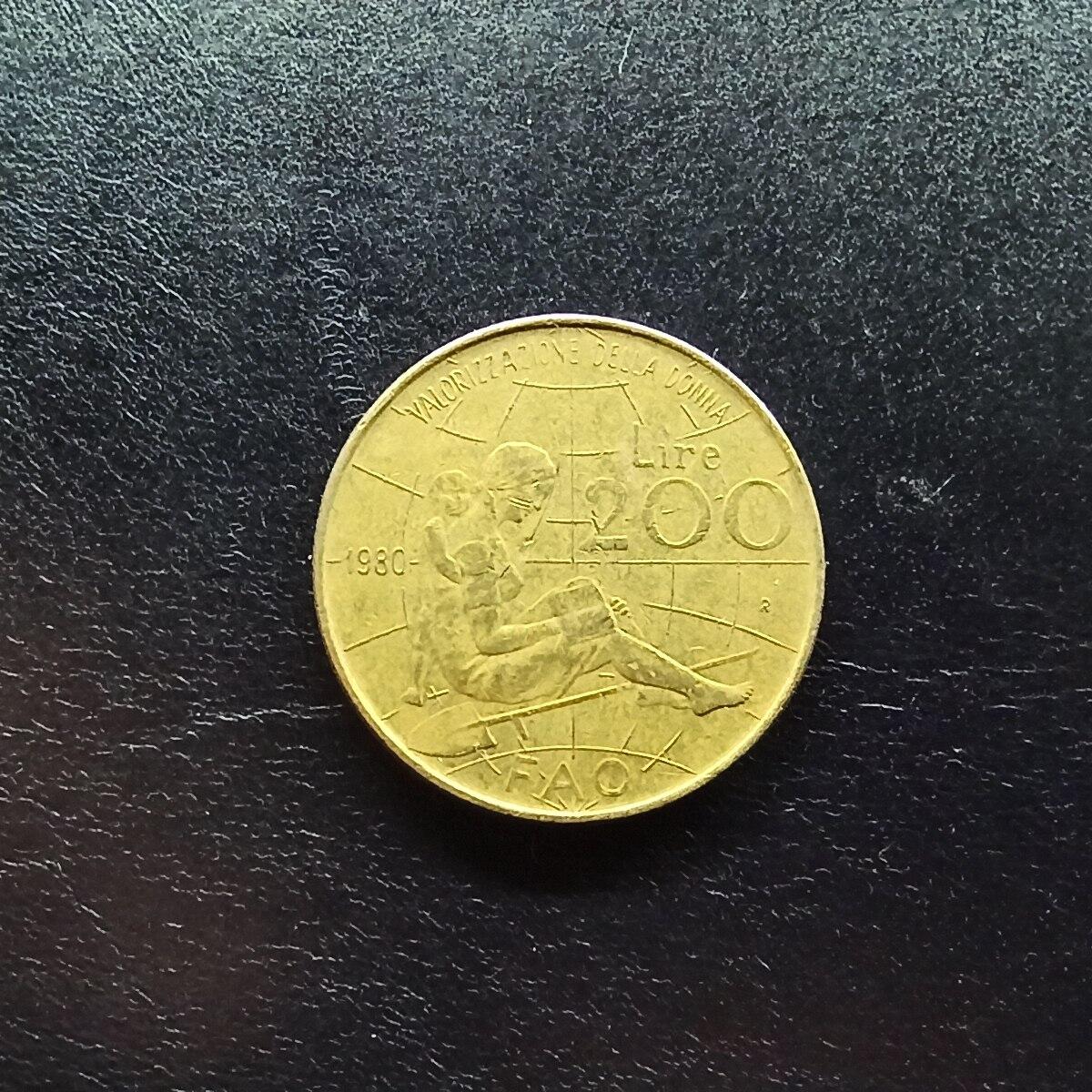 邮泉阁限时拍卖第十五场 各国硬币专场（拍卖结束后请付邮费，存留时间过长需全部邮寄） 意大利1980年200里拉纪念币