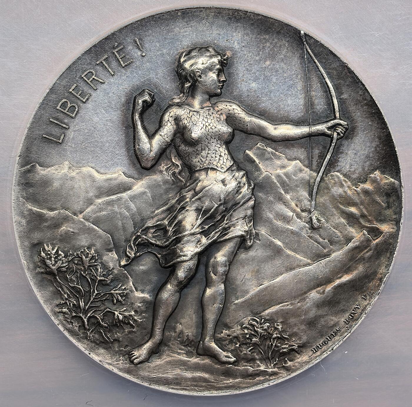 凡希社世界钱币微拍第二百九十三期 1896瑞士日内瓦射击节纪念大银章NGC-MS62，持弓的女武士，设计漂亮，幻彩紫罗兰！